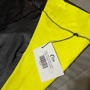 Zyia Neon Yellow and Black Metallic Light and Tight leggings